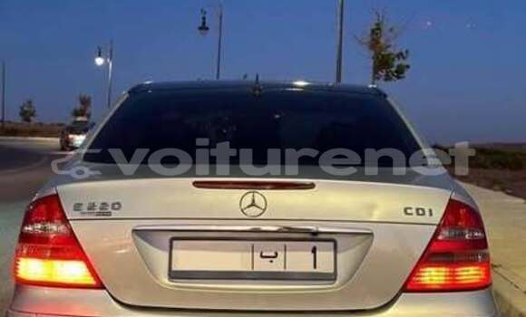 Buy Used Mercedes-Benz E-klasse Other Car in ar-Ribat in Rabat-Sale-Zammour-Zaer Buy Used Mercedes-Benz E-klasse Other Car in ar-Ribat in Rabat-Sale-Zammour-Zaer
