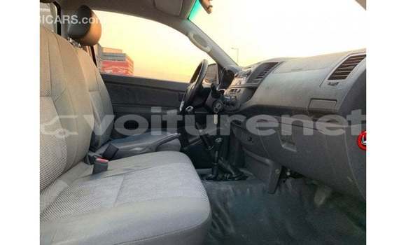 Acheter Import Voiture Toyota Hilux Blanc à Import - Dubai, Agadir Acheter Import Voiture Toyota Hilux Blanc à Import - Dubai, Agadir