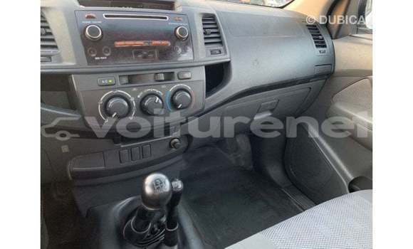 Acheter Import Voiture Toyota Hilux Blanc à Import - Dubai, Agadir Acheter Import Voiture Toyota Hilux Blanc à Import - Dubai, Agadir