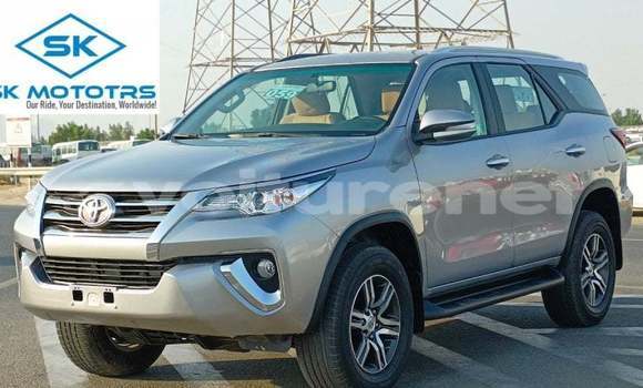 Acheter Import Voiture Toyota Fortuner Autre à Import - Dubai, Agadir