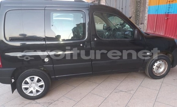 Acheter Occasion Voiture Peugeot Partner Noir à ad-Dar-al-Bayda, Casablanca