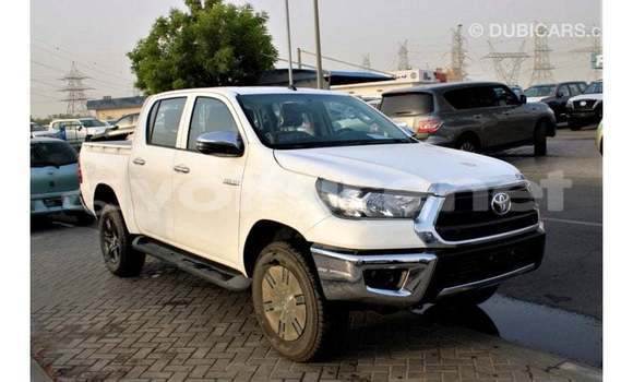 Buy Import Toyota Hilux White Car in Import - Dubai in Agadir Buy Import Toyota Hilux White Car in Import - Dubai in Agadir