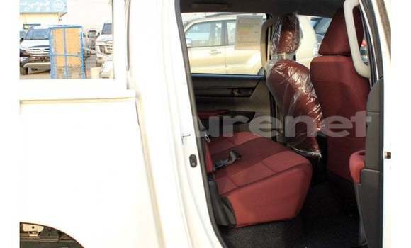 Buy Import Toyota Hilux White Car in Import - Dubai in Agadir Buy Import Toyota Hilux White Car in Import - Dubai in Agadir