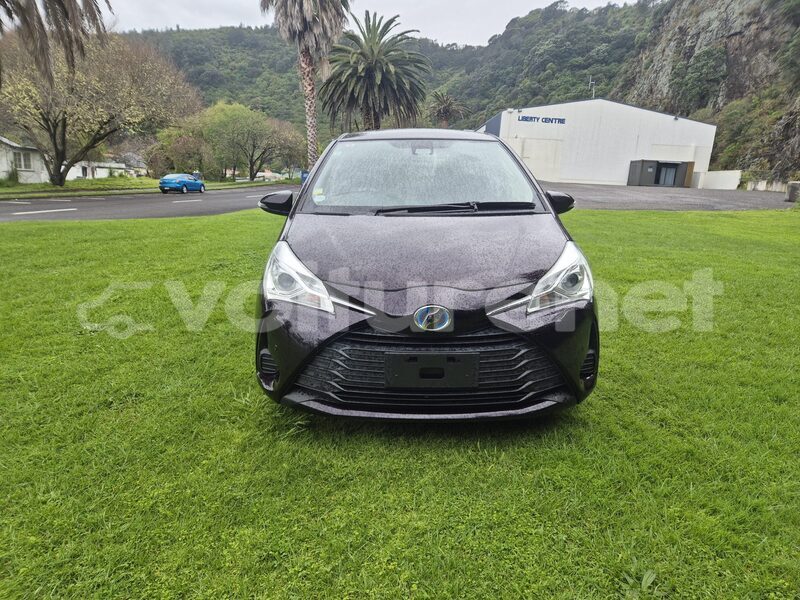 Big with watermark toyota vitz chaouia ouardigha bir rashid 2580