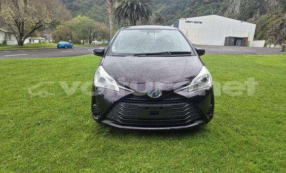 اشتري مستعمل Toyota Vitz Black سيارة في Bir Rashid في Chaouia-Ouardigha اشتري مستعمل Toyota Vitz Black سيارة في Bir Rashid في Chaouia-Ouardigha