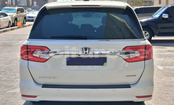 اشتري مستعمل Honda Odyssey White سيارة في Rabat في Rabat-salé-kénitra اشتري مستعمل Honda Odyssey White سيارة في Rabat في Rabat-salé-kénitra