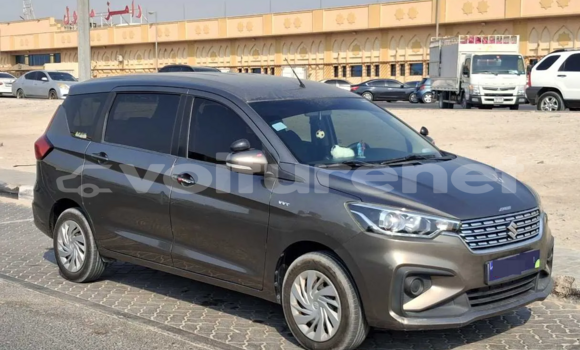 اشتري مستعمل Suzuki Ertiga Brown سيارة في Rabat في Rabat-salé-kénitra اشتري مستعمل Suzuki Ertiga Brown سيارة في Rabat في Rabat-salé-kénitra