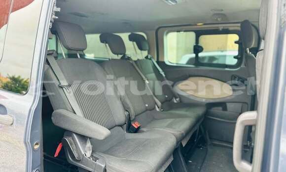 Acheter Occasion Voiture Ford Tourneo Connect Black à ar-Ribat, Rabat-Sale-Zammour-Zaer Acheter Occasion Voiture Ford Tourneo Connect Black à ar-Ribat, Rabat-Sale-Zammour-Zaer