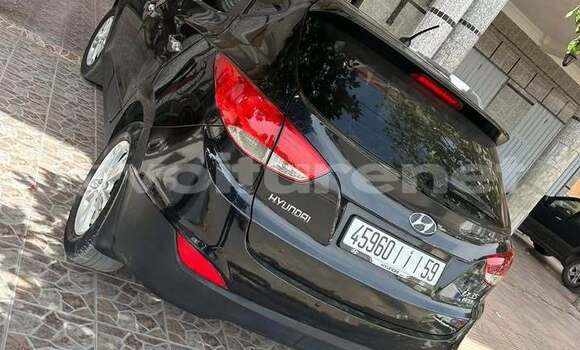 Acheter Occasion Voiture Hyundai ix35 Black à ar-Ribat, Rabat-Sale-Zammour-Zaer Acheter Occasion Voiture Hyundai ix35 Black à ar-Ribat, Rabat-Sale-Zammour-Zaer
