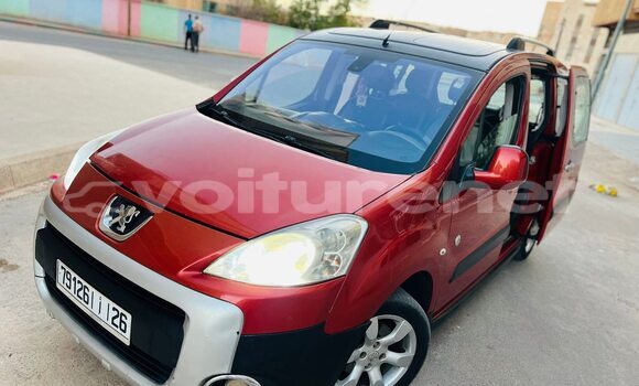 Acheter Occasion Voiture Peugeot Traveller Rouge à Rabat, Rabat-salé-kénitra Acheter Occasion Voiture Peugeot Traveller Rouge à Rabat, Rabat-salé-kénitra