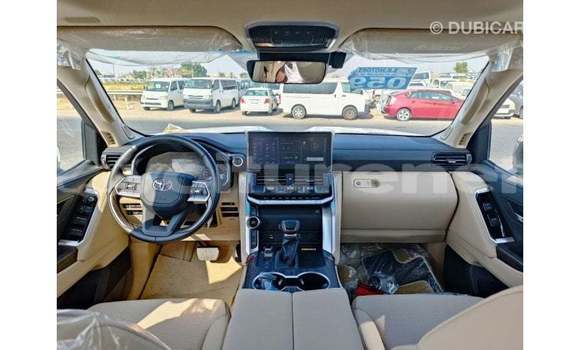Acheter Import Voiture Toyota Land Cruiser Blanc à Import - Dubai, Agadir Acheter Import Voiture Toyota Land Cruiser Blanc à Import - Dubai, Agadir