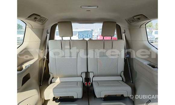 Acheter Import Voiture Toyota Land Cruiser Blanc à Import - Dubai, Agadir Acheter Import Voiture Toyota Land Cruiser Blanc à Import - Dubai, Agadir