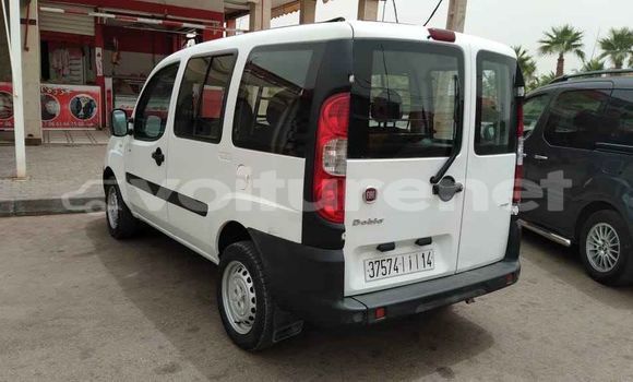 Acheter Occasion Voiture Fiat Doblo Blanc à ad-Dar-al-Bayda, Casablanca Acheter Occasion Voiture Fiat Doblo Blanc à ad-Dar-al-Bayda, Casablanca