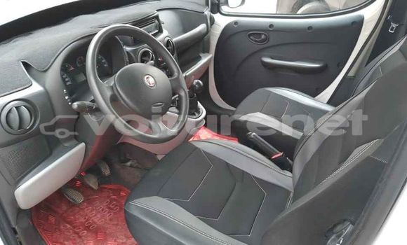 Acheter Occasion Voiture Fiat Doblo Blanc à ad-Dar-al-Bayda, Casablanca Acheter Occasion Voiture Fiat Doblo Blanc à ad-Dar-al-Bayda, Casablanca