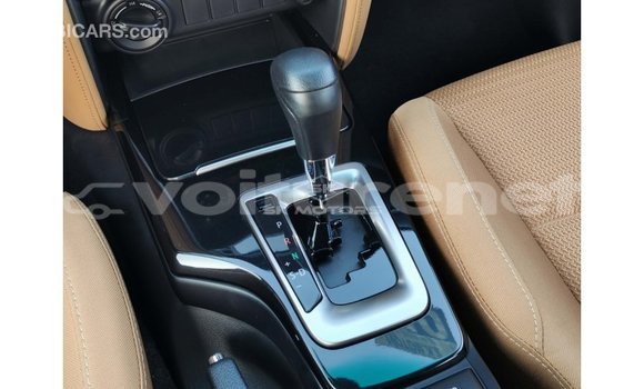 Acheter Import Voiture Toyota Fortuner Noir à Import - Dubai, Agadir Acheter Import Voiture Toyota Fortuner Noir à Import - Dubai, Agadir