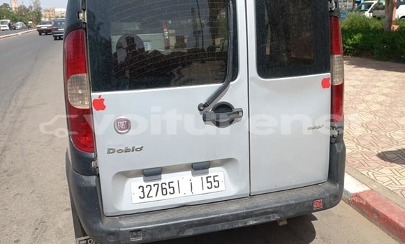 Acheter Occasion Voiture Fiat Doblo Gris à ad-Dar-al-Bayda, Casablanca Acheter Occasion Voiture Fiat Doblo Gris à ad-Dar-al-Bayda, Casablanca
