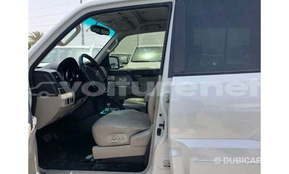 Acheter Import Voiture Mitsubishi Pajero Blanc à Import - Dubai, Agadir Acheter Import Voiture Mitsubishi Pajero Blanc à Import - Dubai, Agadir