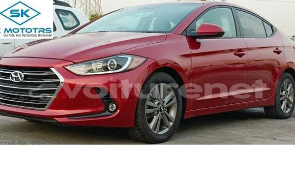 Acheter Import Voiture Hyundai Elantra Rouge à Import - Dubai, Agadir