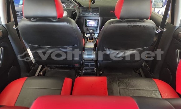 Acheter Occasion Voiture Volkswagen Golf Noir à ad-Dar-al-Bayda, Casablanca Acheter Occasion Voiture Volkswagen Golf Noir à ad-Dar-al-Bayda, Casablanca