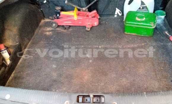 Acheter Occasion Voiture Renault Laguna Bleu à ad-Dar-al-Bayda, Casablanca Acheter Occasion Voiture Renault Laguna Bleu à ad-Dar-al-Bayda, Casablanca