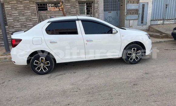 Acheter Occasion Voiture Dacia Logan Blanc à ad-Dar-al-Bayda, Casablanca Acheter Occasion Voiture Dacia Logan Blanc à ad-Dar-al-Bayda, Casablanca