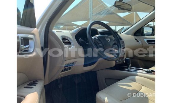 Acheter Import Voiture Nissan Pathfinder Blanc à Import - Dubai, Agadir Acheter Import Voiture Nissan Pathfinder Blanc à Import - Dubai, Agadir
