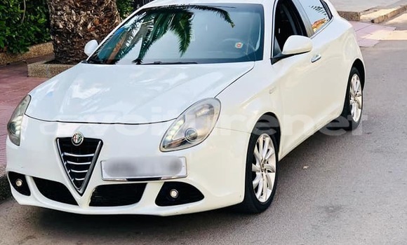 Buy Used Alfa Romeo Giulietta White Car in ad-Dar-al-Bayda in Casablanca Buy Used Alfa Romeo Giulietta White Car in ad-Dar-al-Bayda in Casablanca