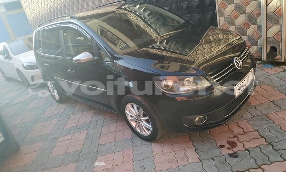 اشتري مستعمل Volkswagen Touran Black سيارة في ad-Dar-al-Bayda في Casablanca اشتري مستعمل Volkswagen Touran Black سيارة في ad-Dar-al-Bayda في Casablanca
