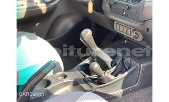 Acheter Import Voiture Mitsubishi L200 Blanc à Import - Dubai, Agadir Acheter Import Voiture Mitsubishi L200 Blanc à Import - Dubai, Agadir