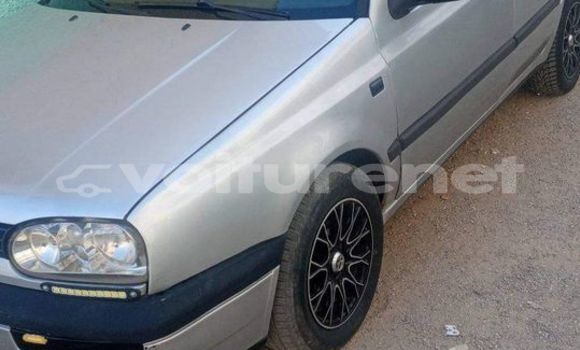 Acheter Occasion Voiture Volkswagen Golf Gris à ad-Dar-al-Bayda, Casablanca Acheter Occasion Voiture Volkswagen Golf Gris à ad-Dar-al-Bayda, Casablanca