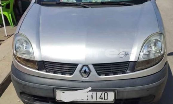 Buy Used Renault Kangoo Silver Car in ad-Dar-al-Bayda in Casablanca