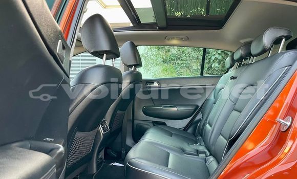 Acheter Occasion Voiture Kia Sportage Rouge à ad-Dar-al-Bayda, Casablanca Acheter Occasion Voiture Kia Sportage Rouge à ad-Dar-al-Bayda, Casablanca