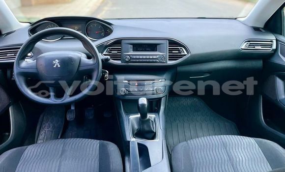 Acheter Occasion Voiture Peugeot 308 Noir à ad-Dar-al-Bayda, Casablanca Acheter Occasion Voiture Peugeot 308 Noir à ad-Dar-al-Bayda, Casablanca