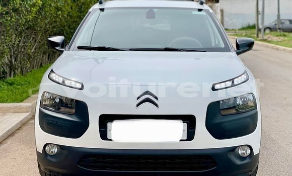 Buy Used Citroen C4 White Car in ad-Dar-al-Bayda in Casablanca