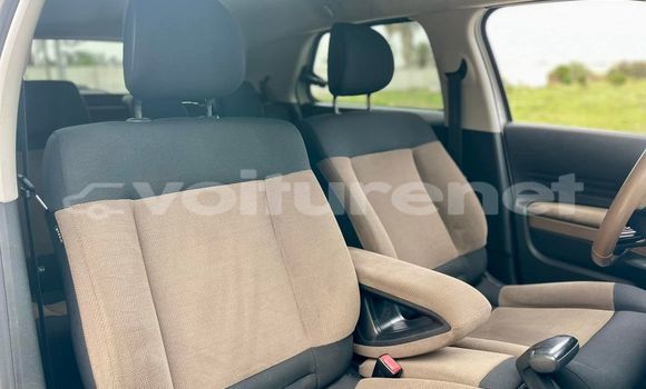 Acheter Occasion Voiture Citroen C4 Blanc à ad-Dar-al-Bayda, Casablanca Acheter Occasion Voiture Citroen C4 Blanc à ad-Dar-al-Bayda, Casablanca