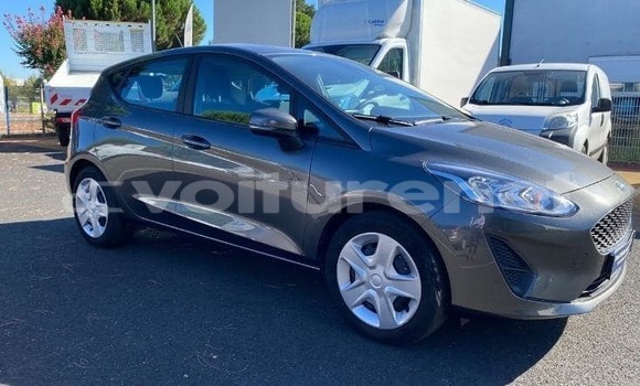 Acheter Occasion Voiture Ford Fiesta Noir à ad-Dar-al-Bayda, Casablanca Acheter Occasion Voiture Ford Fiesta Noir à ad-Dar-al-Bayda, Casablanca