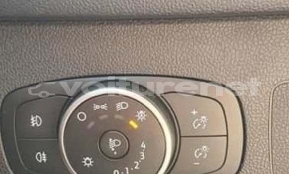 Acheter Occasion Voiture Ford Focus Noir à ad-Dar-al-Bayda, Casablanca Acheter Occasion Voiture Ford Focus Noir à ad-Dar-al-Bayda, Casablanca