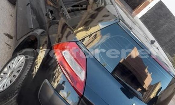 Acheter Occasion Voiture Renault Megane Noir à ad-Dar-al-Bayda, Casablanca Acheter Occasion Voiture Renault Megane Noir à ad-Dar-al-Bayda, Casablanca