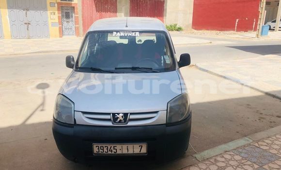 Acheter Occasion Voiture Peugeot Partner Gris à ad-Dar-al-Bayda, Casablanca Acheter Occasion Voiture Peugeot Partner Gris à ad-Dar-al-Bayda, Casablanca
