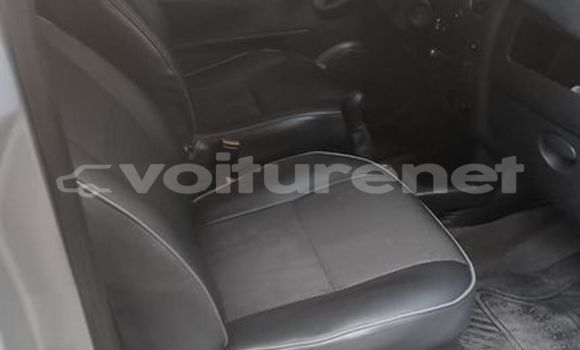 Acheter Occasion Voiture Renault Kangoo Gris à ad-Dar-al-Bayda, Casablanca Acheter Occasion Voiture Renault Kangoo Gris à ad-Dar-al-Bayda, Casablanca