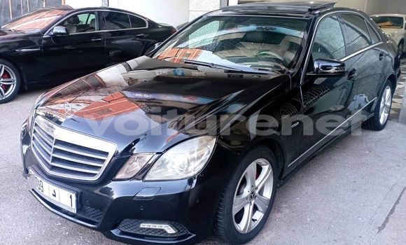 Acheter Occasion Voiture Mercedes-Benz E-klasse Noir à ad-Dar-al-Bayda, Casablanca