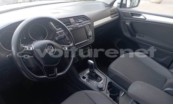 اشتري مستعمل Volkswagen Tiguan White سيارة في ad-Dar-al-Bayda في Casablanca اشتري مستعمل Volkswagen Tiguan White سيارة في ad-Dar-al-Bayda في Casablanca