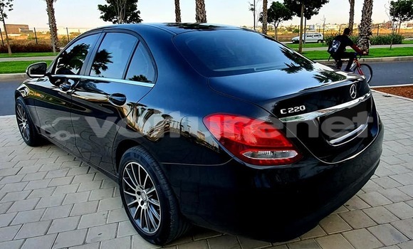 Buy Used Mercedes-Benz C-klasse Black Car in ad-Dar-al-Bayda in Casablanca Buy Used Mercedes-Benz C-klasse Black Car in ad-Dar-al-Bayda in Casablanca