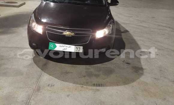 اشتري مستعمل Chevrolet Cruze Brown سيارة في ad-Dar-al-Bayda في Casablanca