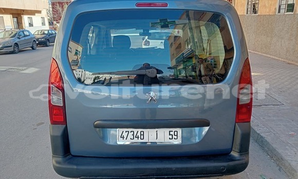اشتري مستعمل Peugeot Partner Other سيارة في ad-Dar-al-Bayda في Casablanca اشتري مستعمل Peugeot Partner Other سيارة في ad-Dar-al-Bayda في Casablanca