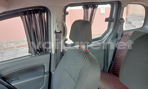 اشتري مستعمل Renault Kangoo Other سيارة في ad-Dar-al-Bayda في Casablanca اشتري مستعمل Renault Kangoo Other سيارة في ad-Dar-al-Bayda في Casablanca