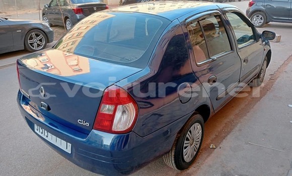 اشتري مستعمل Renault Clio Blue سيارة في ad-Dar-al-Bayda في Casablanca اشتري مستعمل Renault Clio Blue سيارة في ad-Dar-al-Bayda في Casablanca
