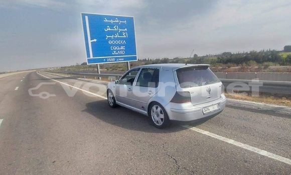 Acheter Occasion Voiture Volkswagen Golf Gris à ad-Dar-al-Bayda, Casablanca Acheter Occasion Voiture Volkswagen Golf Gris à ad-Dar-al-Bayda, Casablanca