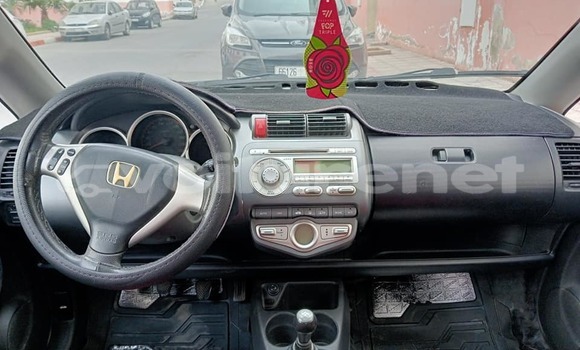 اشتري مستعمل Honda Jazz Silver سيارة في ad-Dar-al-Bayda في Casablanca اشتري مستعمل Honda Jazz Silver سيارة في ad-Dar-al-Bayda في Casablanca