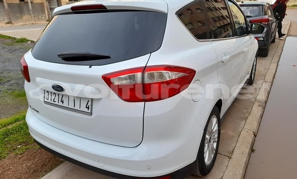 اشتري مستعمل Ford C-MAX White سيارة في ad-Dar-al-Bayda في Casablanca اشتري مستعمل Ford C-MAX White سيارة في ad-Dar-al-Bayda في Casablanca